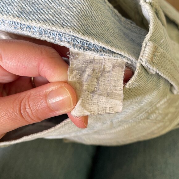 Vintage Lee Acid Wash Cut off shorts - Picture 4 of 4